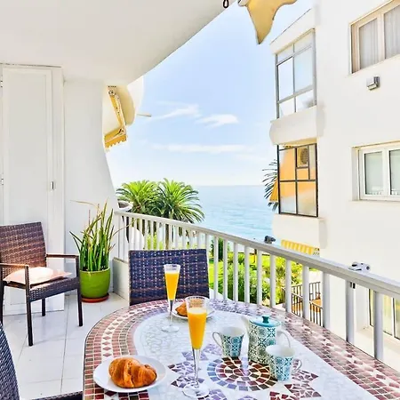 Апартаменти Acapulco Playa